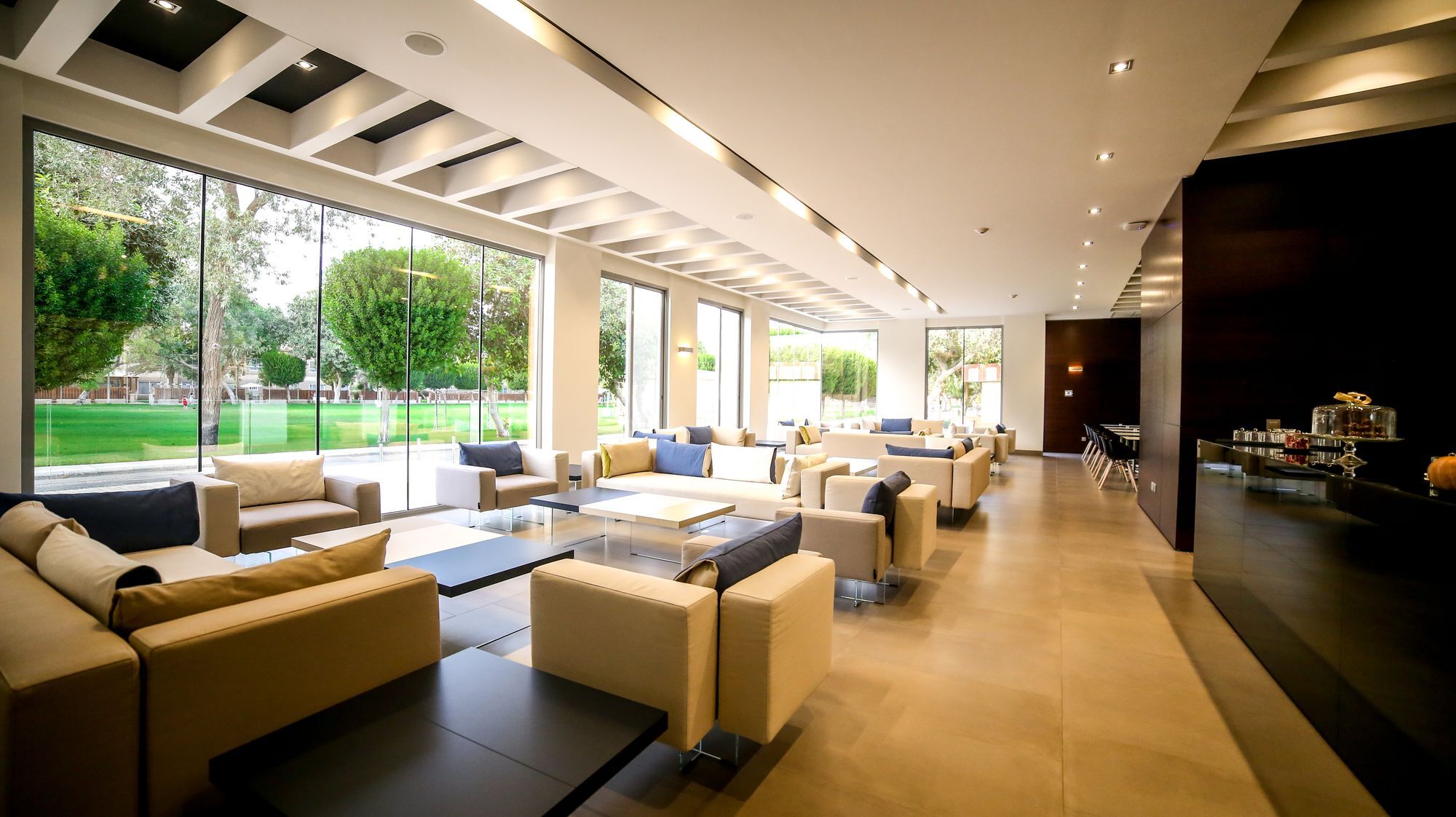 M Executive Residence & Boutique Hotel - Adults Only Al Khobar Exterior foto